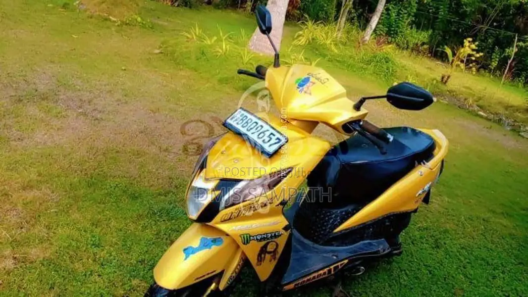 Honda Dio 2014 Motorbike (Used)