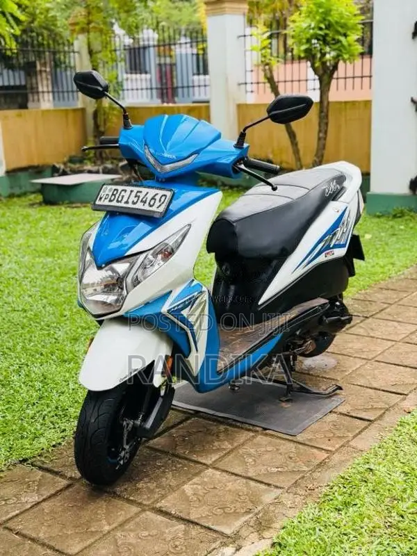 Honda Dio 2018 Motorbike (Used)