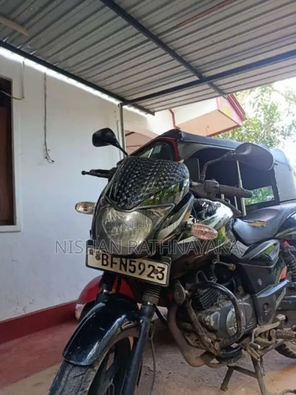 Bajaj Pulsar 150 2017 Motorbike (Used)