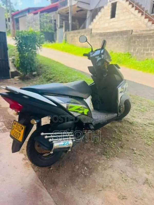 Yamaha Ray Zr 2018 Motorbike (Used)