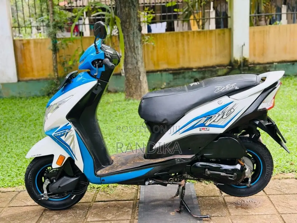 Honda Dio 2018 Motorbike (Used)