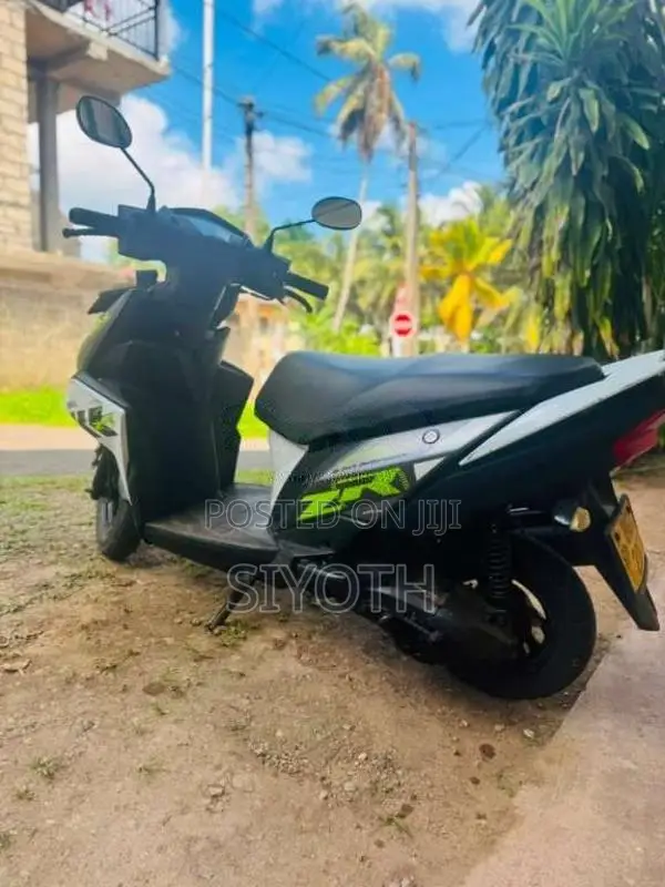 Yamaha Ray Zr 2018 Motorbike (Used)