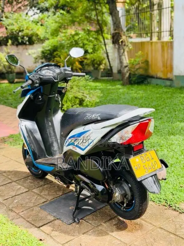 Honda Dio 2018 Motorbike (Used)