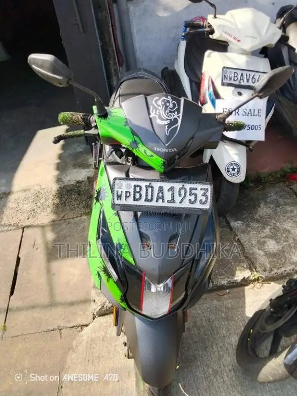Honda Dio 2015 Motorbike (Used)