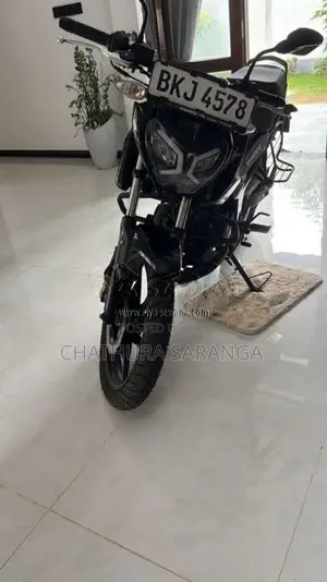 TVS Raider 2025 Motorbike (Used)