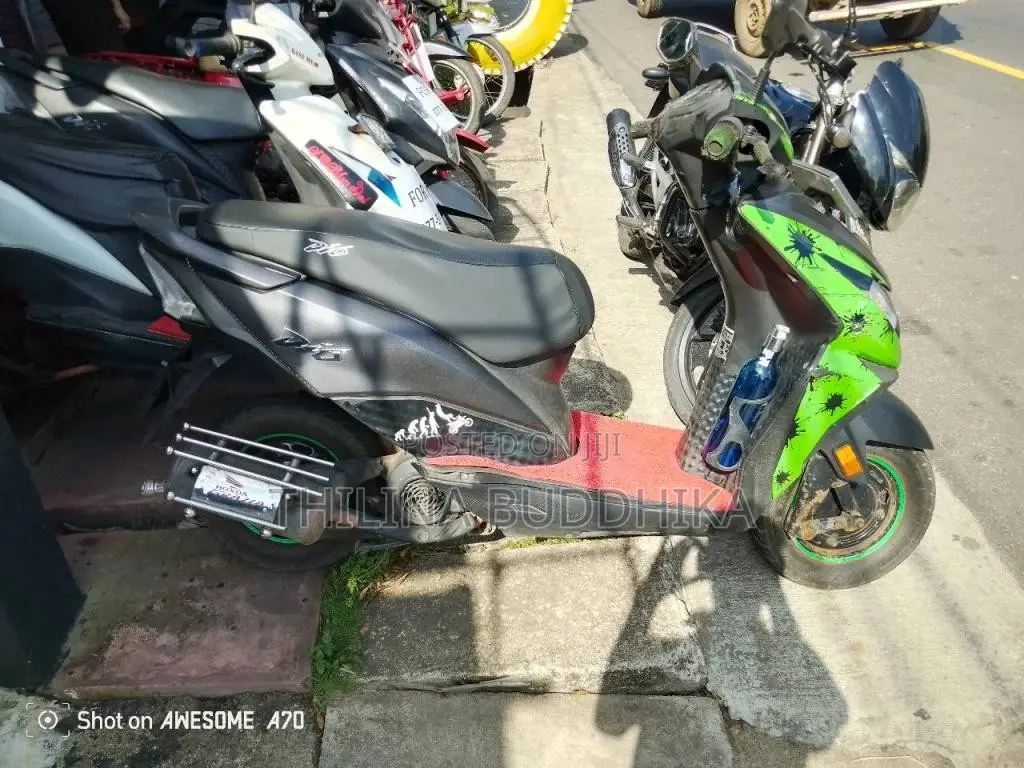 Honda Dio 2015 Motorbike (Used)