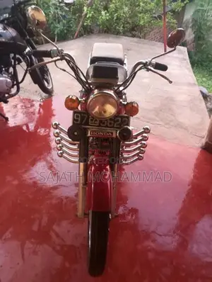Honda CD 125 Tiwn 1984 Motorbike (Used)