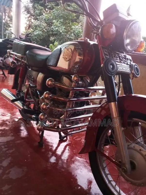 Honda CD 125 Tiwn 1984 Motorbike (Used)