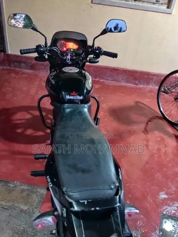Bajaj Pulsar 2006 Motorbike (Used)