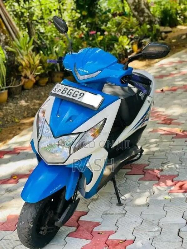 Honda Dio 2018 Motorbike (Used)