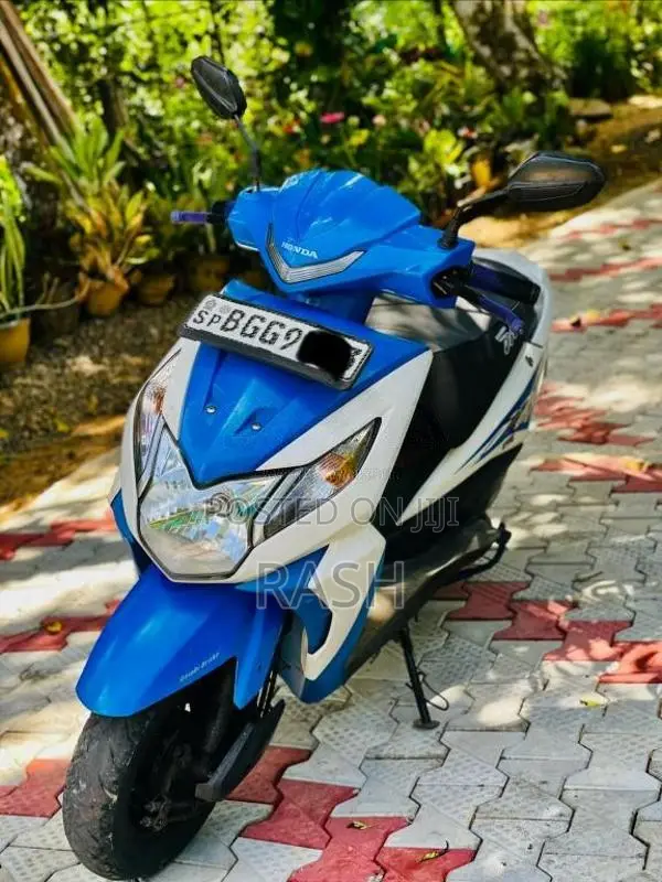 Honda Dio 2018 Motorbike (Used)