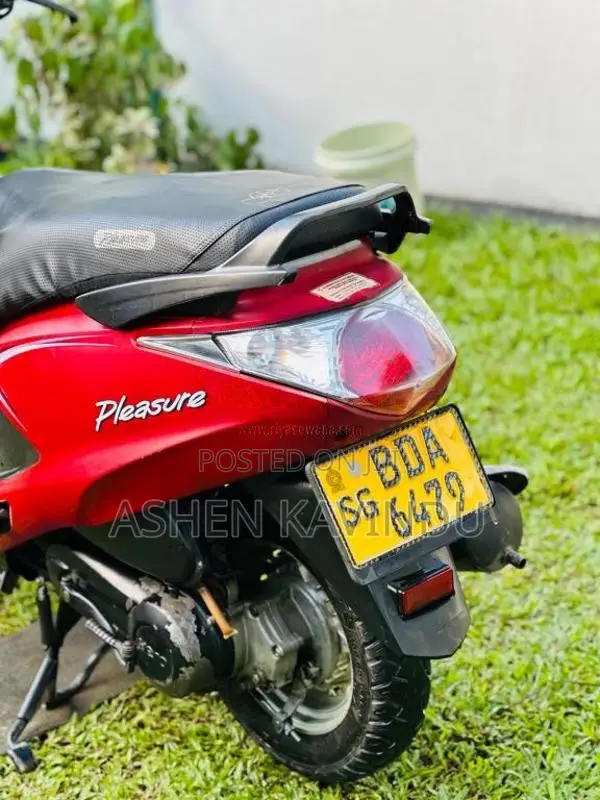 Hero Pleasure 2015 Motorbike (Used)