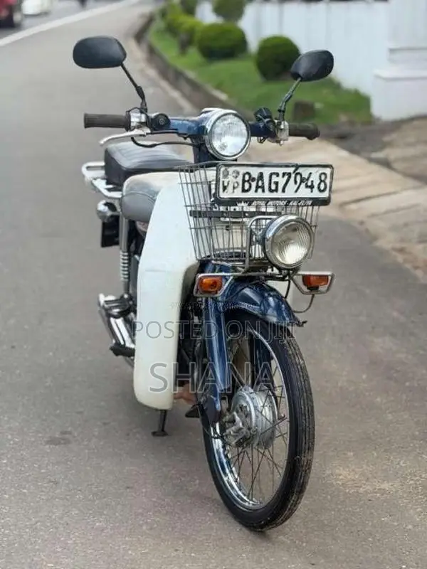 Honda Super Cub 50 2012 Motorbike (Used)