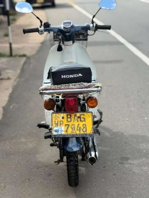 Honda Super Cub 50 2012 Motorbike (Used)