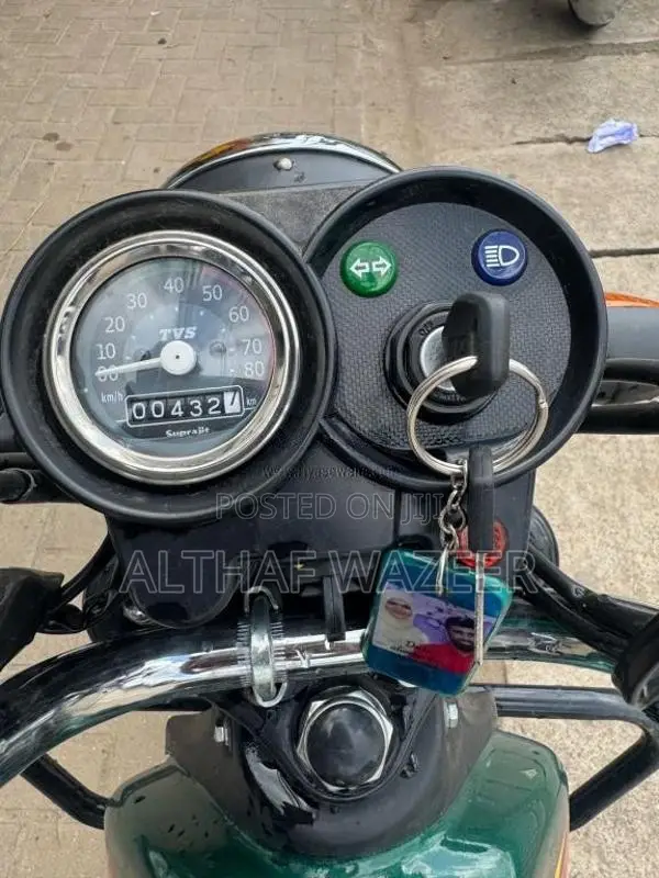 TVS XL 100 Heavy Duty 2025 Motorbike (Used)