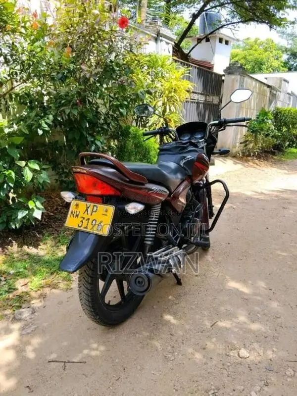 Honda Shine 2010 Motorbike (Used)