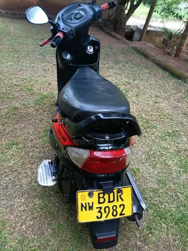 Mahindra UZO125 2016 Motorbike (Used)