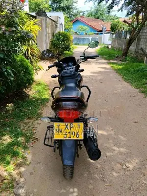Honda Shine 2010 Motorbike (Used)