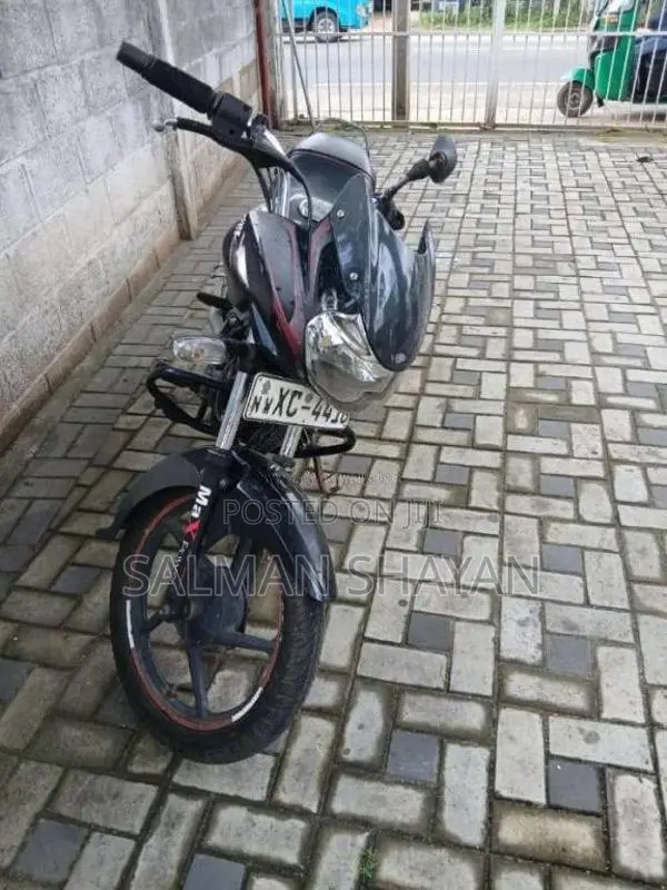 Bajaj 125 2011 Motorbike (Used)