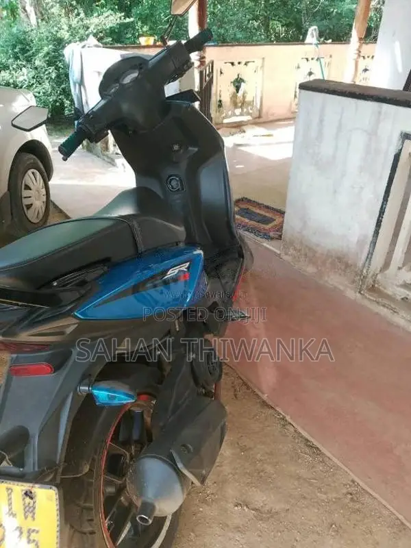 Aprilia SR 125 2018 Motorbike (Used)