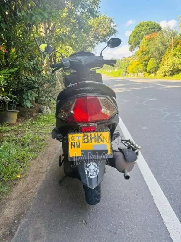 Honda Dio 2018 Motorbike (Used)