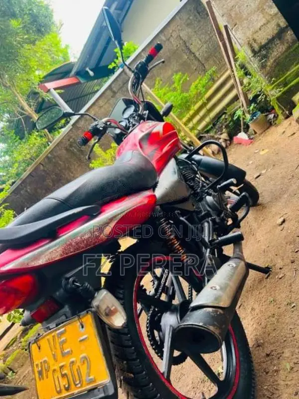 Bajaj Platina 125 2010 Motorbike (Used)
