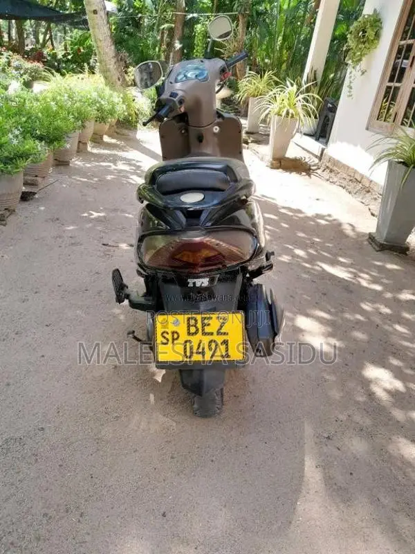 TVS Wego 2017 Motorbike (Used)