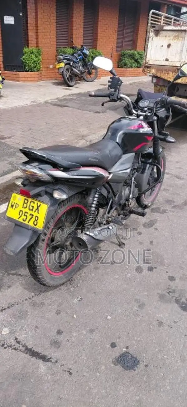 Bajaj Discover 110 2018 Motorbike (Used)