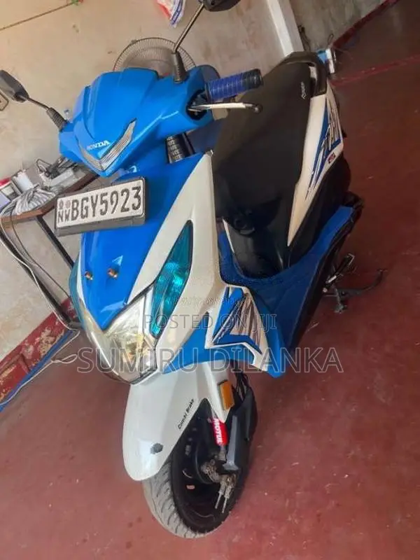 Honda Dio 2018 Motorbike (Used)