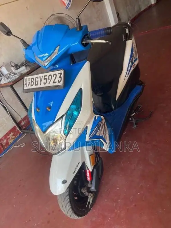 Honda Dio 2018 Motorbike (Used)