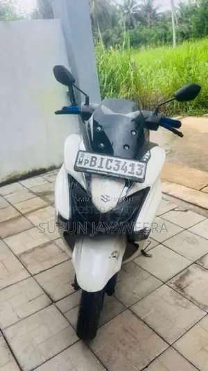 Suzuki BURGMAN 2019 Motorbike (Used)