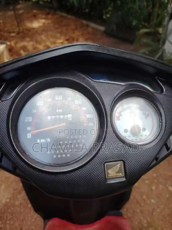 Honda Dio 2013 Motorbike (Used)
