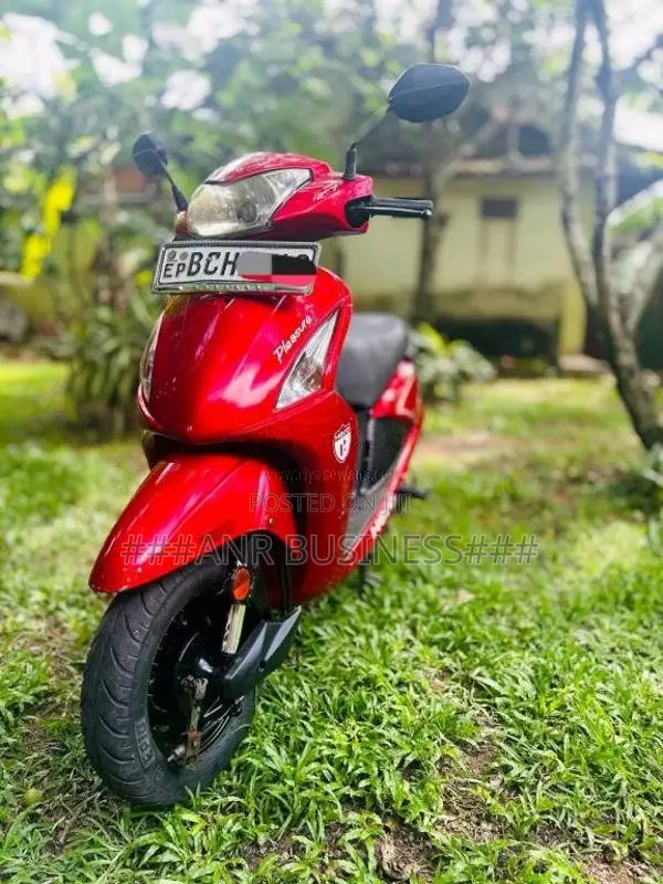 Hero Pleasure 2015 Motorbike (Used)
