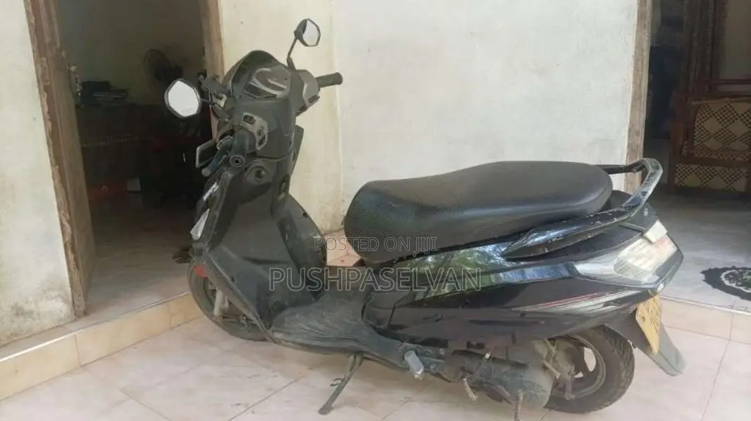 Hero Maestro Edge 2017 Motorbike (Used)