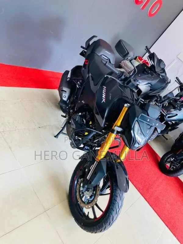 Hero Hunk 160 2026 Motorbike Brand New