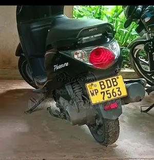 Hero Pleasure 2015 Motorbike (Used)