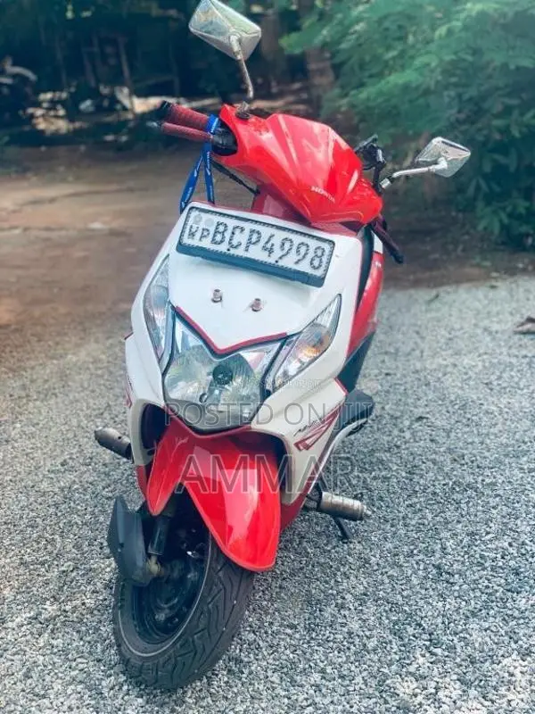 Honda Dio 2014 Motorbike (Used)