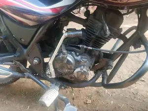 Bajaj Discover 100 2012 Motorbike (Used)