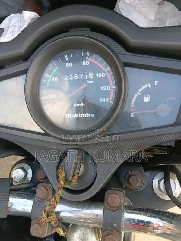 Mahindra Centuro 2017 Motorbike (Used)