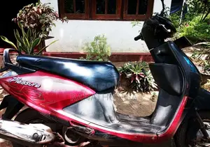 Hero Pleasure 2012 Motorbike (Used)