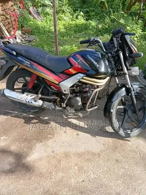 Mahindra Centuro 2017 Motorbike (Used)