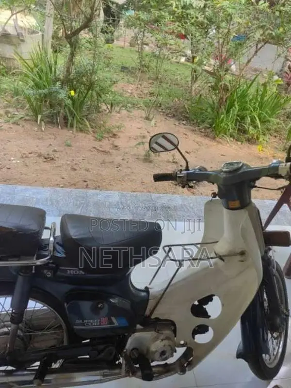 Honda Super Cub 2003 motorcycle (Used)