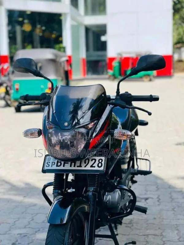 Bajaj Pulsar 150 2017 Motorbike (Used)