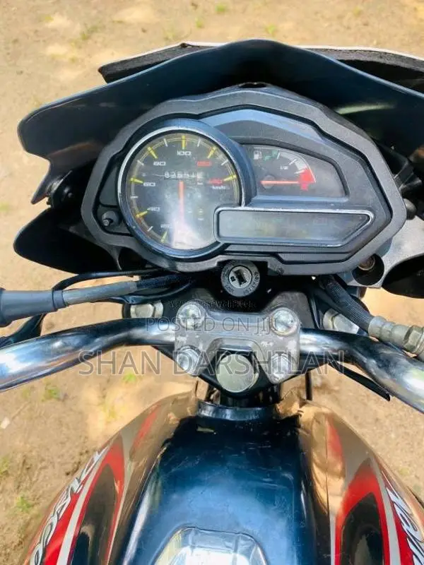 Bajaj Discover 2014 Motorbike (Used)
