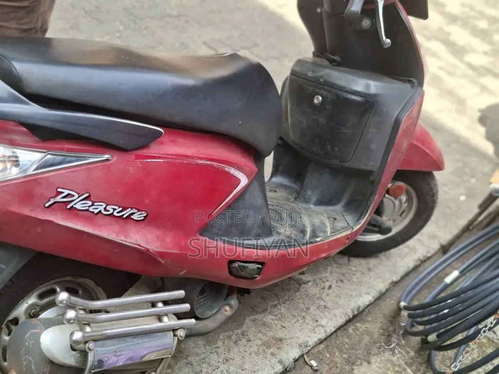 Hero Pleasure 2014 Motorbike (Used)
