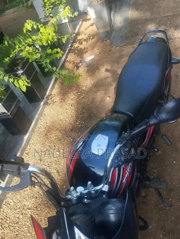 Bajaj Discover 100 2012 Motorbike (Used)