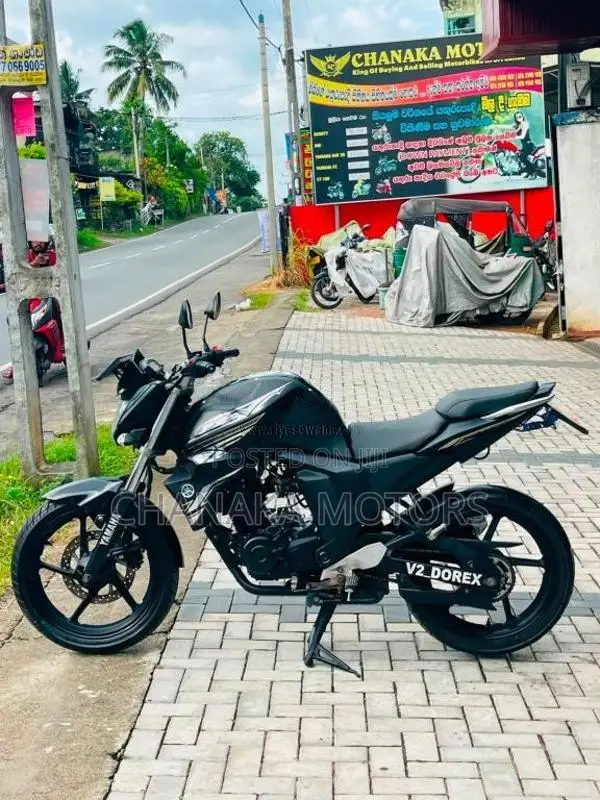 Yamaha FZ-S Version 2.0 2017 Motorbike (Used)