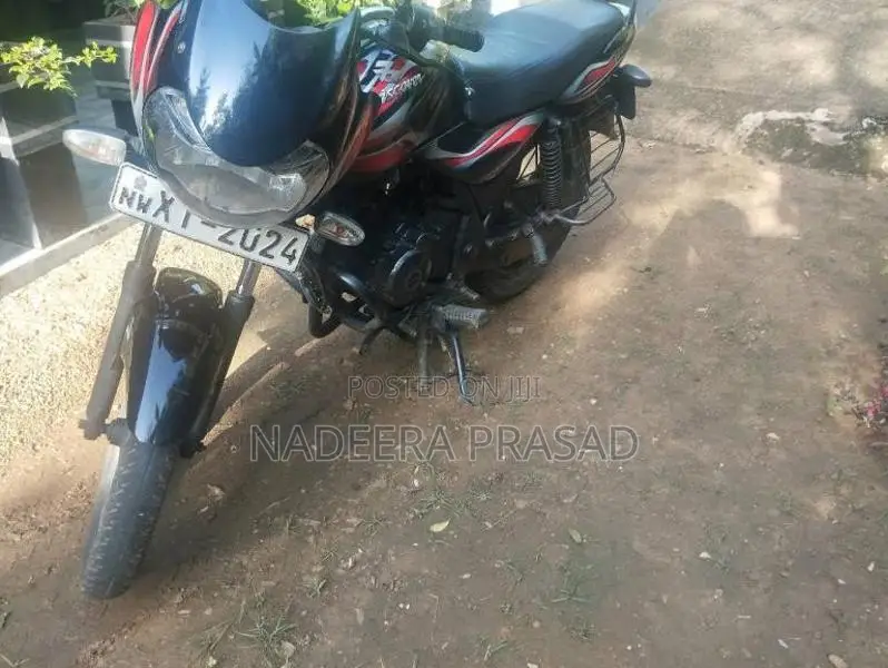 Bajaj Discover 100 2012 Motorbike (Used)