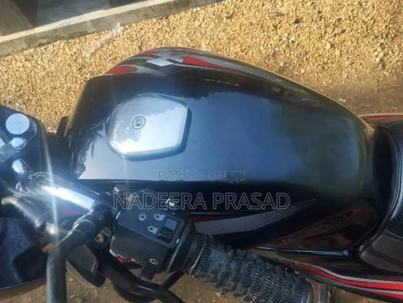 Bajaj Discover 100 2012 Motorbike (Used)