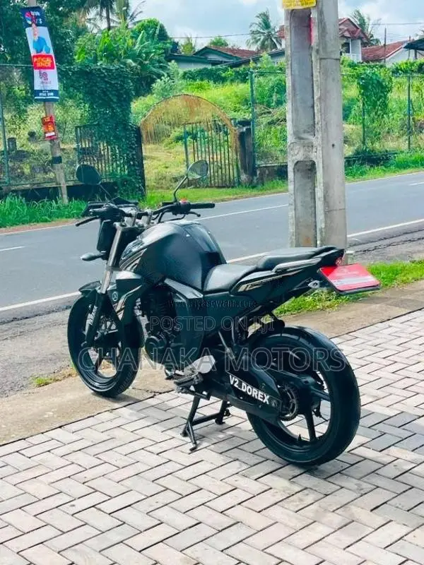 Yamaha FZ-S Version 2.0 2017 Motorbike (Used)